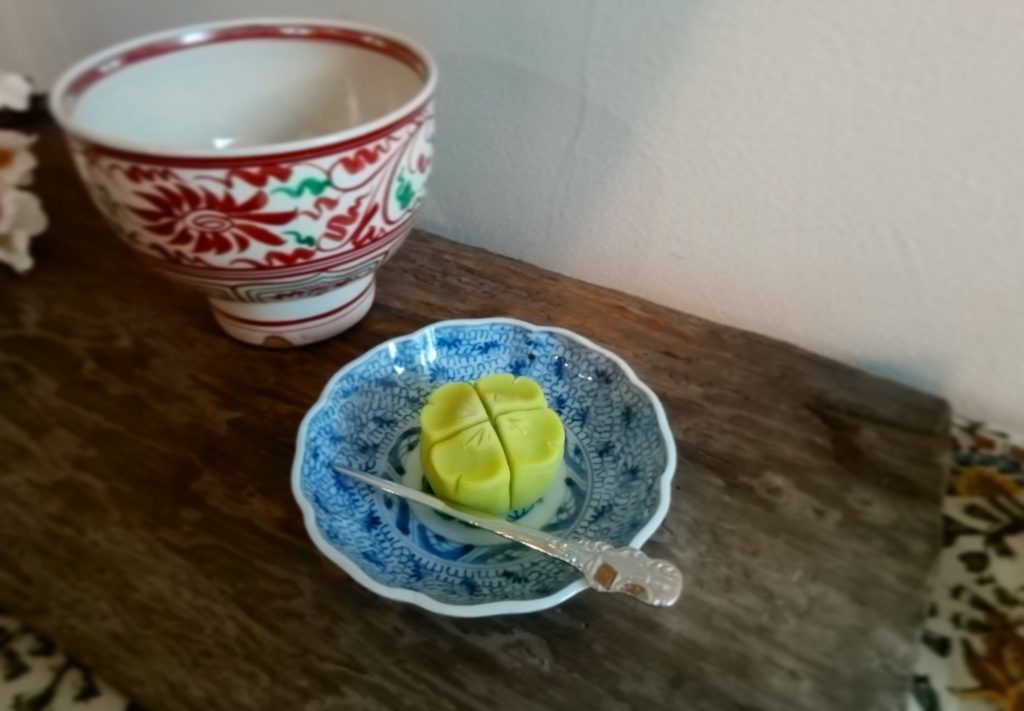 練りきり、四葉